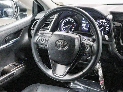 Certified 2023 Toyota Camry SE FWD image 16