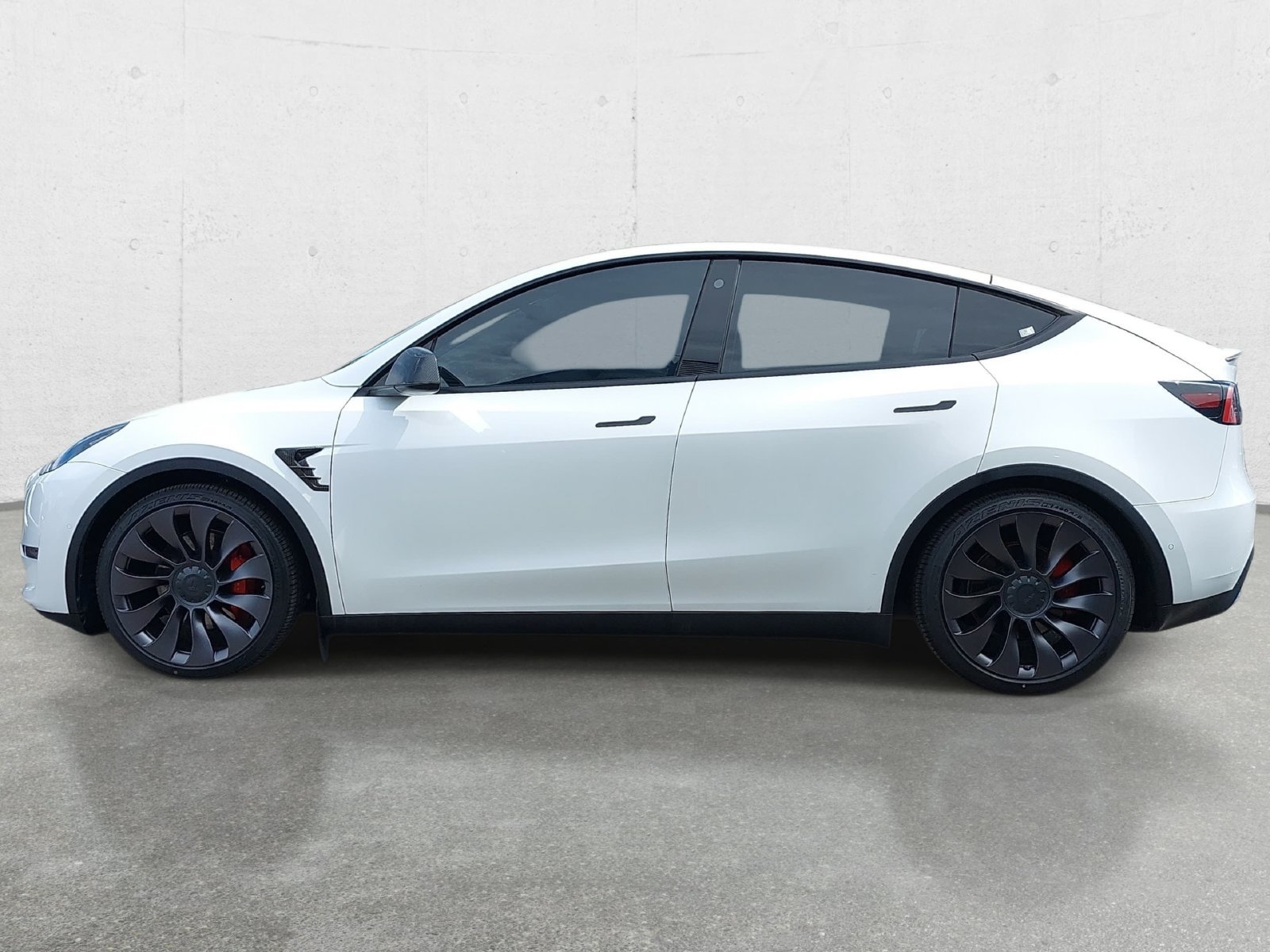 Used 2022 Tesla Model Y Performance AWD/4WD image 8