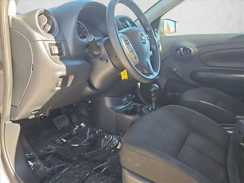 Used 2018 Nissan Versa S Plus image 9