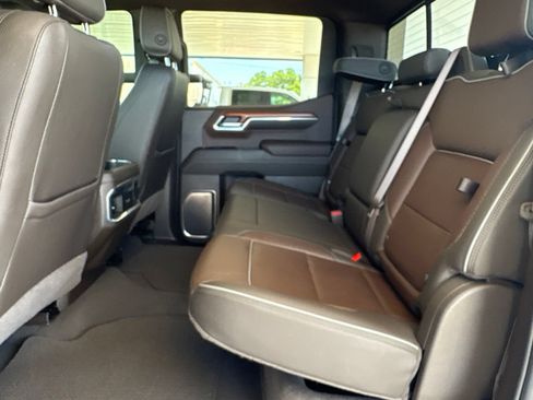 Used 2022 GMC Sierra 1500 Denali AWD/4WD image 18