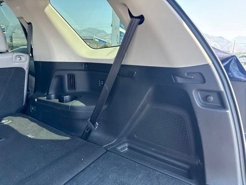 Used 2025 Honda Pilot Touring image 23