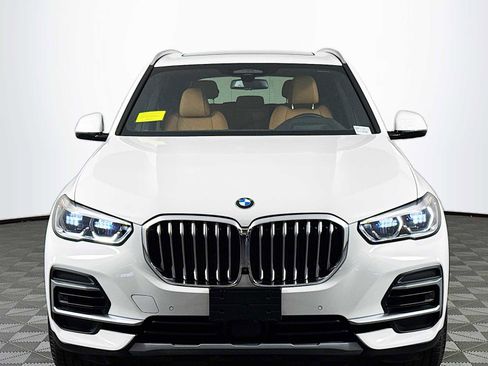Used 2023 BMW X5 xDrive40i w/ Executive Package image 2