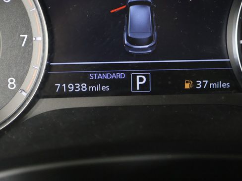 Used 2019 INFINITI QX50 Essential w/ Sensory Package image 42