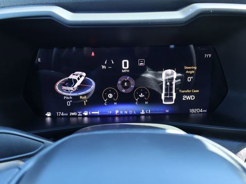 Used 2024 Chevrolet Colorado Trail Boss w/ Advanced Trailering Package image 12