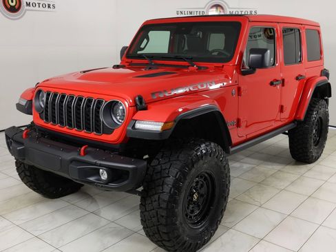Used 2025 Jeep Wrangler Unlimited Rubicon AWD/4WD image 5