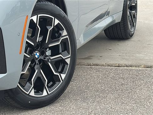 New 2026 BMW X3 xDrive30 w/ Premium Package image 3