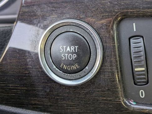 Used 2011 BMW 328i Convertible image 33