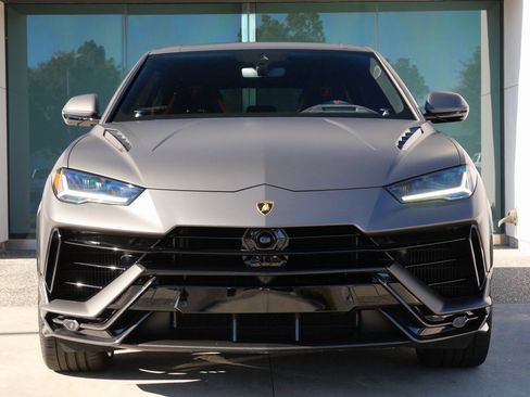 Used 2024 Lamborghini Urus Performante image 5