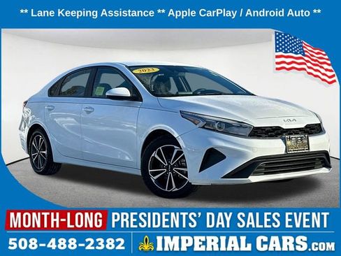 Used 2023 Kia Forte LXS image 1