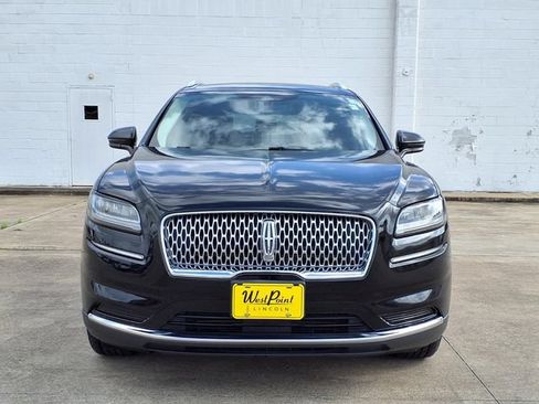 Certified 2022 Lincoln Nautilus FWD w/ Premium Package image 18