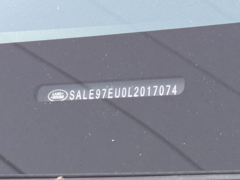 Used 2020 Land Rover Defender 110 HSE image 34