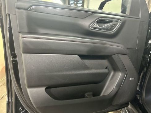 Certified 2022 Chevrolet Suburban RST w/ Sport Performance Package AWD/4WD image 22