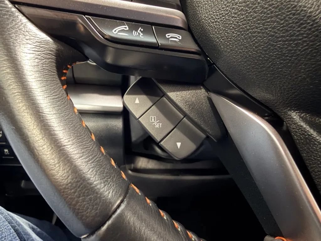 Used 2019 Subaru Crosstrek 2.0i Limited w/ Moonroof Package w/Navigation AWD/4WD image 23