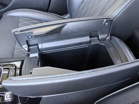 Used 2023 Buick Envision Avenir FWD image 41