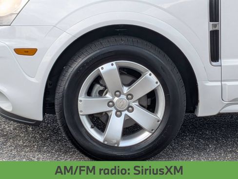 Used 2012 Chevrolet Captiva Sport LT w/ Convenience Package FWD image 13