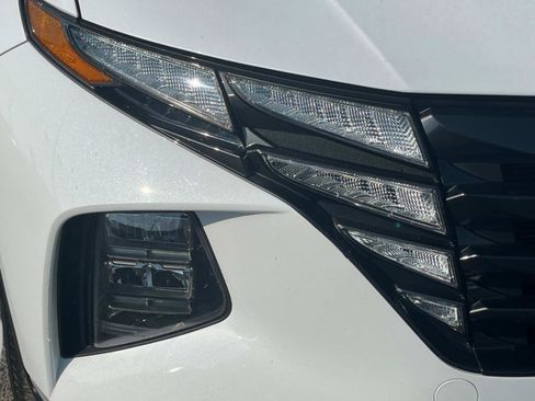 Used 2023 Hyundai Tucson Blue image 9