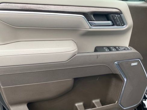 Certified 2025 Chevrolet Silverado 1500 LTZ w/ Z71 Off-Road Package image 16