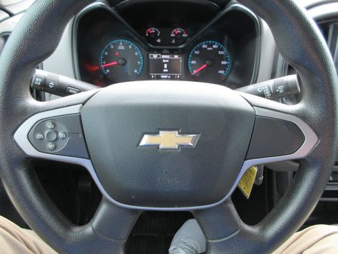 Certified 2017 Chevrolet Colorado W/T w/ WT Convenience Package AWD/4WD image 24