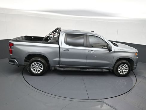 Used 2025 Chevrolet Silverado 1500 RST image 17