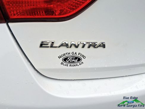 Used 2016 Hyundai Elantra GT FWD image 28