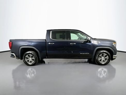 Used 2025 GMC Sierra 1500 SLT RWD image 7