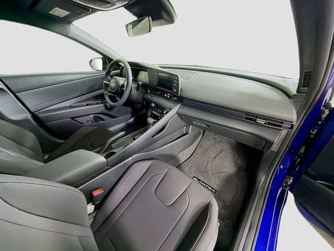 Used 2026 Hyundai Elantra Sport FWD image 28