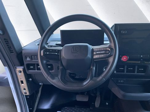 Used 2024 Chevrolet Brightdrop 600 w/ Commercial Equipment Package image 13