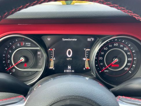 Used 2021 Jeep Wrangler Unlimited Rubicon AWD/4WD image 14