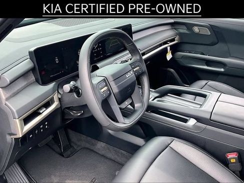Used 2027 Kia Telluride S w/ Towing Package FWD image 12
