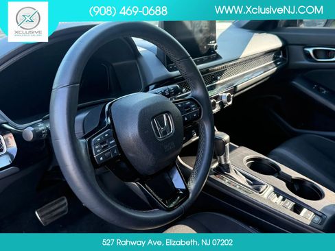 Used 2022 Honda Civic Sport image 9