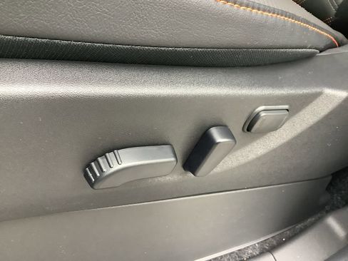 New 2026 Nissan Frontier PRO-4X w/ Pro Premium Package AWD/4WD image 9