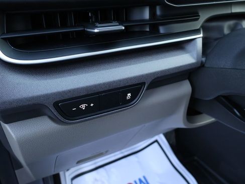 New 2026 Kia Carnival SX image 30