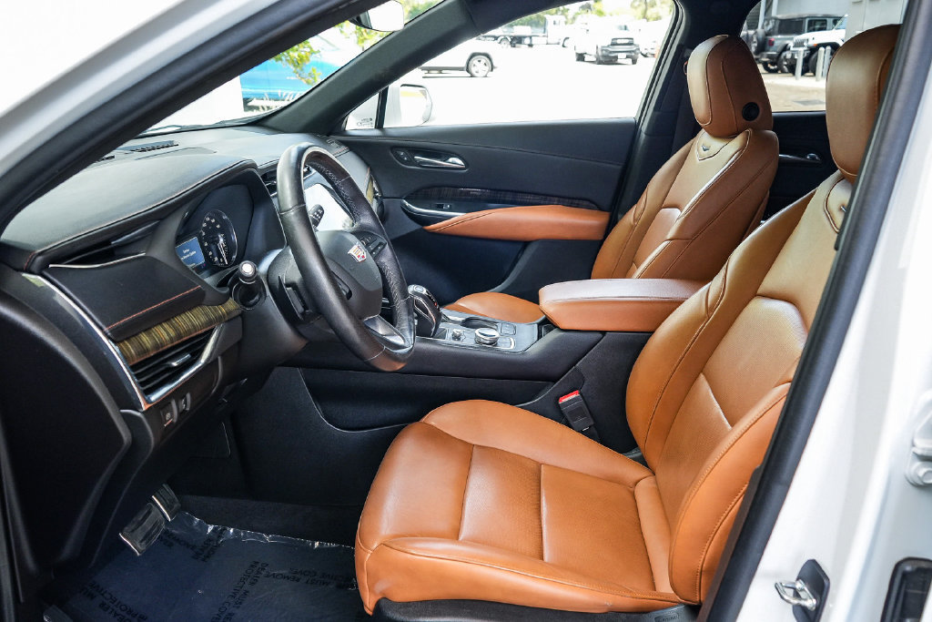 Used 2019 Cadillac XT4 Sport FWD image 17
