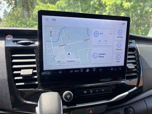 Used 2024 Ford Transit 350 XLT image 21