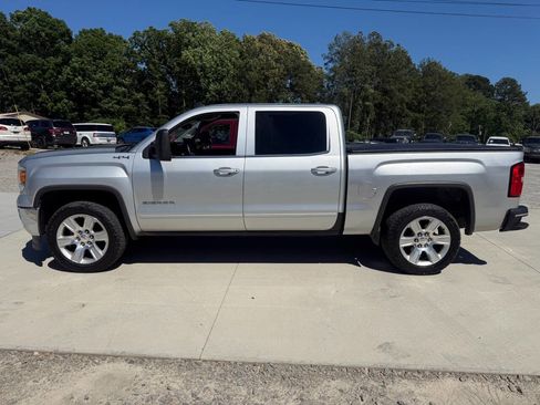 Used 2014 GMC Sierra 1500 SLE w/ SLE Value Package AWD/4WD image 5