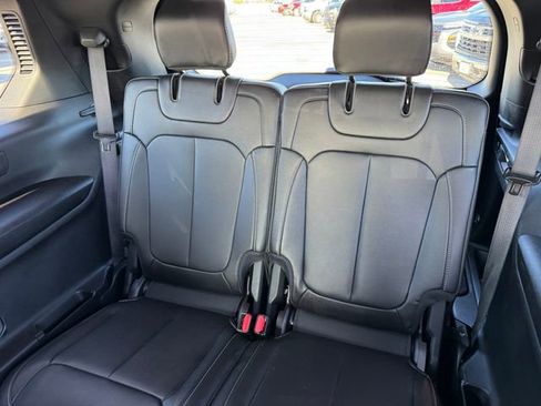 Used 2025 Jeep Grand Cherokee L Limited w/ Black Appearance Package image 12