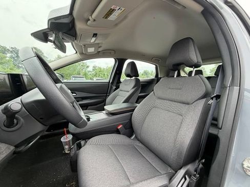 Used 2023 Nissan Ariya FWD image 20