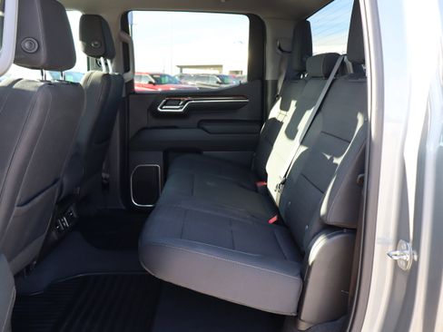 Used 2023 Chevrolet Silverado 1500 LT image 10