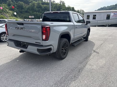 Used 2024 GMC Sierra 1500 Elevation AWD/4WD image 4