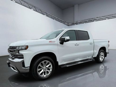 Used 2019 Chevrolet Silverado 1500 LTZ AWD/4WD image 11