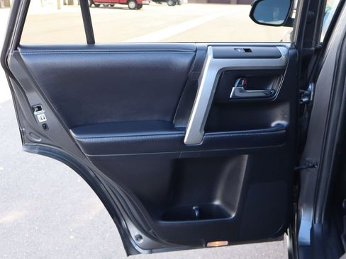 Used 2020 Toyota 4Runner SR5 image 26