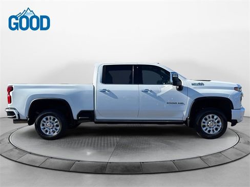 Used 2022 Chevrolet Silverado 3500 High Country image 6