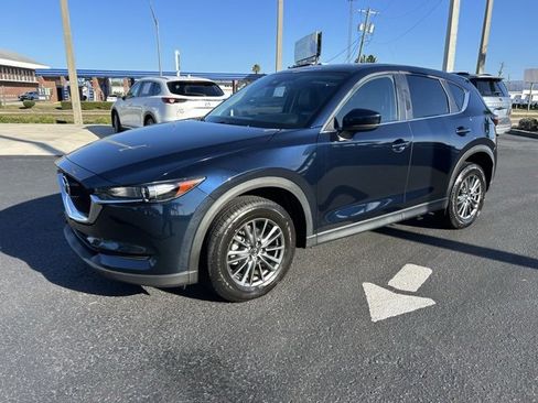 Used 2017 MAZDA CX-5 Touring image 3