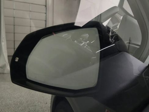 Used 2019 Audi SQ5 Prestige w/ Prestige Package image 15