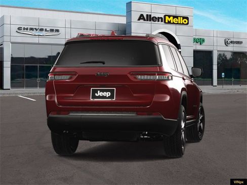 New 2025 Jeep Grand Cherokee L Altitude image 14