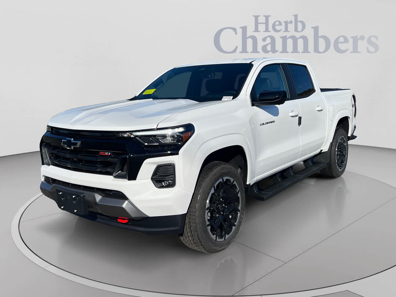 New 2026 Chevrolet Colorado Z71 w/ Technology Package AWD/4WD image 4