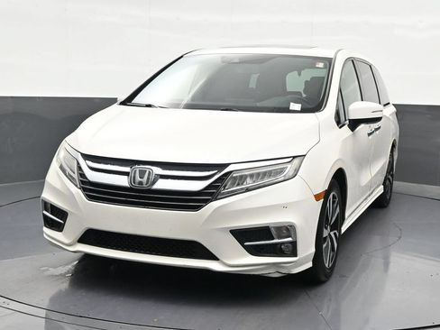 Used 2018 Honda Odyssey Elite image 8