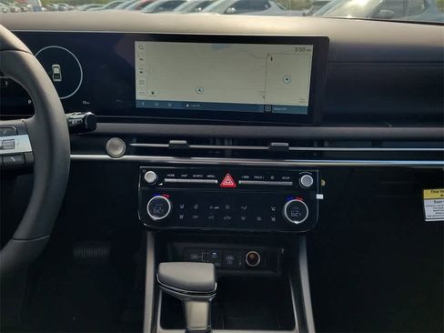 New 2025 Hyundai Santa Cruz Limited image 17