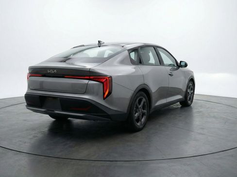 Used 2025 Kia K4 FWD image 9