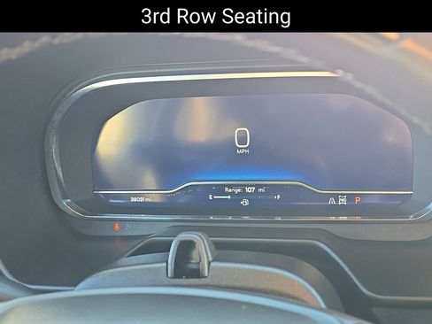 Certified 2024 Chevrolet Suburban High Country w/ Advanced Technology Package image 14